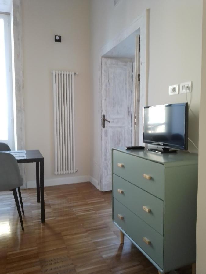 Apartamento Puntoxenia Torri Aragonesi Nápoles Exterior foto